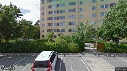 Bostadsrätter till salu i Haninge - Bild från Google Street View