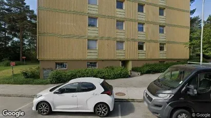 Lägenheter till salu i Täby - Bild från Google Street View