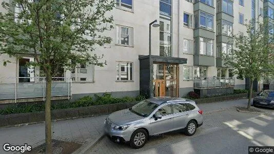 Bostadsrätter till salu i Hammarbyhamnen - Bild från Google Street View