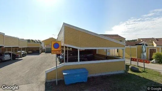 Lägenheter till salu i Vallentuna - Bild från Google Street View