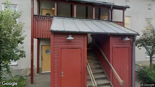 Lägenheter till salu i Huddinge - Bild från Google Street View