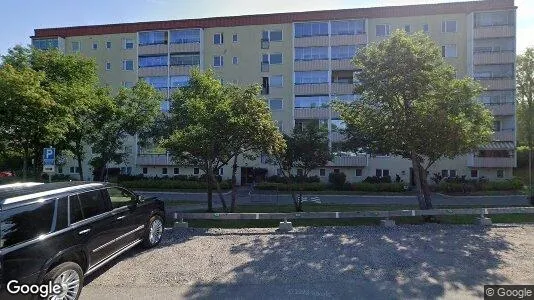 Lägenheter till salu i Täby - Bild från Google Street View