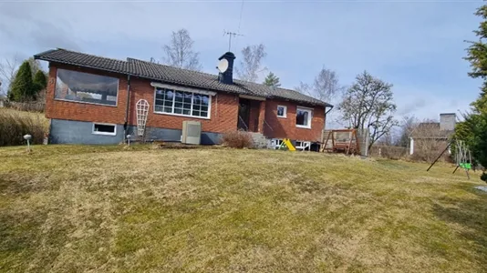 Hus i Borås - foto 1