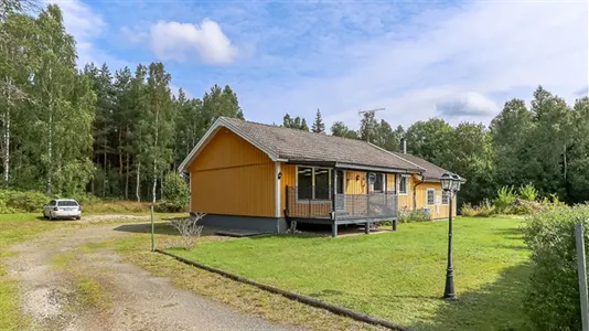 Hus till salu i Olofström - foto 1